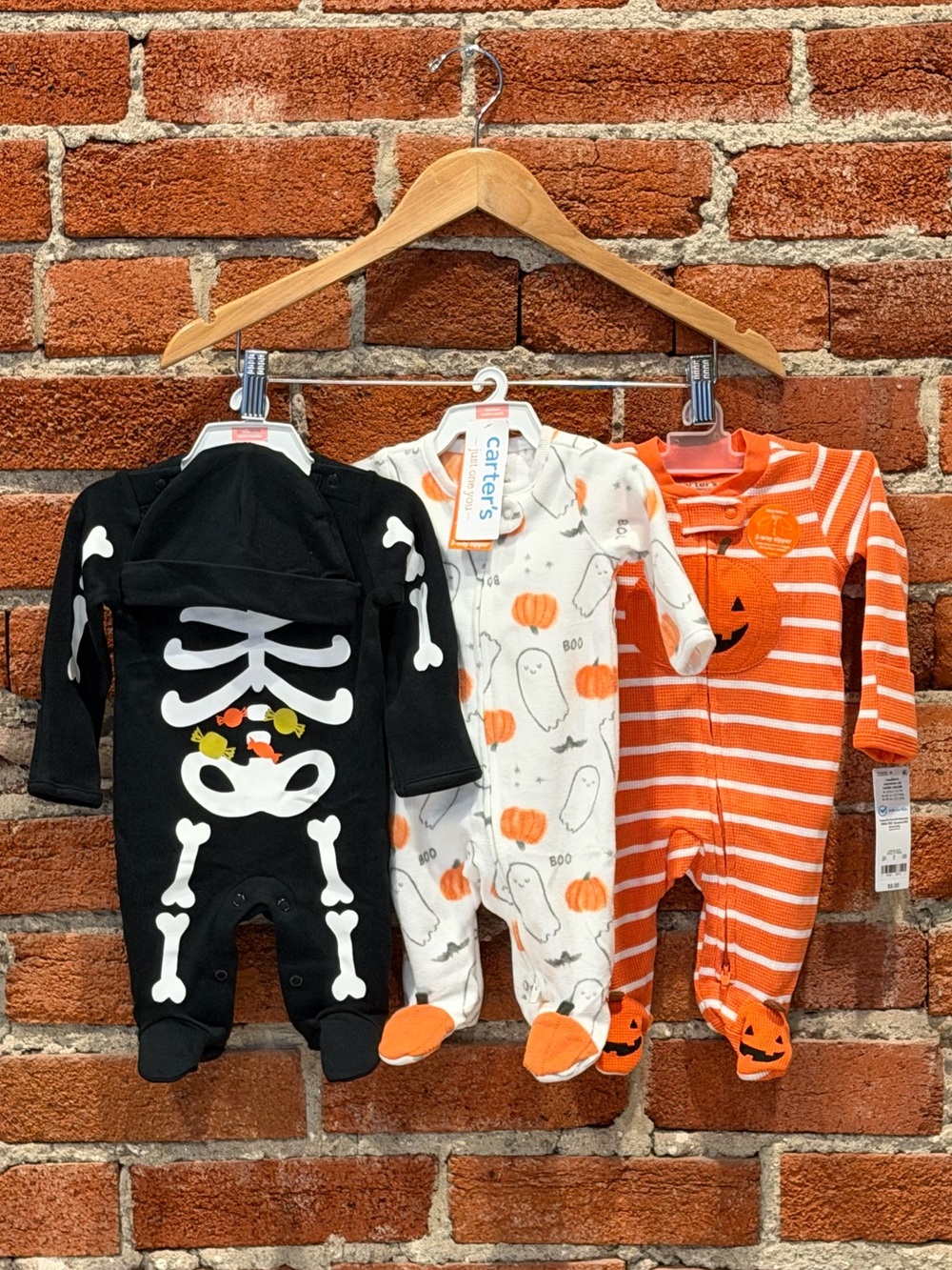 💚🎃 NWT Carter’s Halloween Sleeper Bundle - Newborn - Set Of 3 - Lil Pumpkin 🎃💚